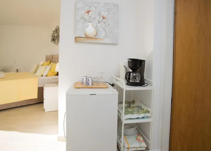 By The Sea Hvar - 8785 Pensión Hvar Town