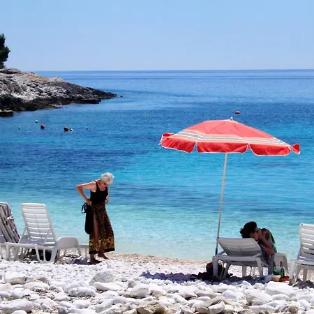 Pensión By The Sea Hvar - 8785