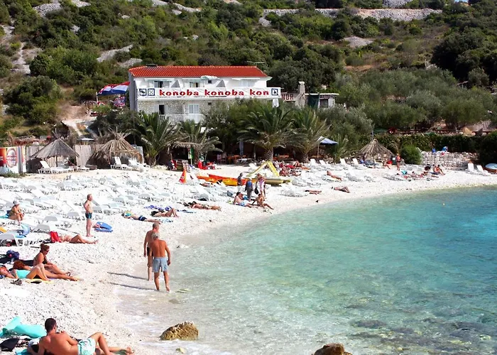 Rooms By The Sea Hvar - 8785 3* Hvar Town